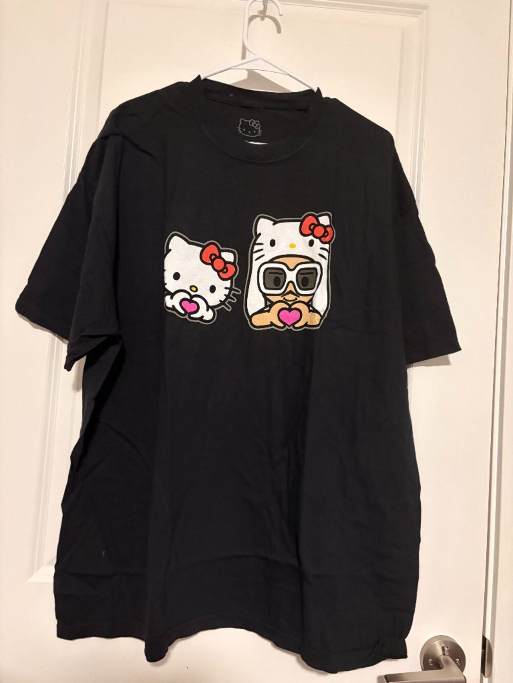 Sanrio Hello Kitty x Bruno Mars Heart Hands Black Tee Shirt 2XL NWOT